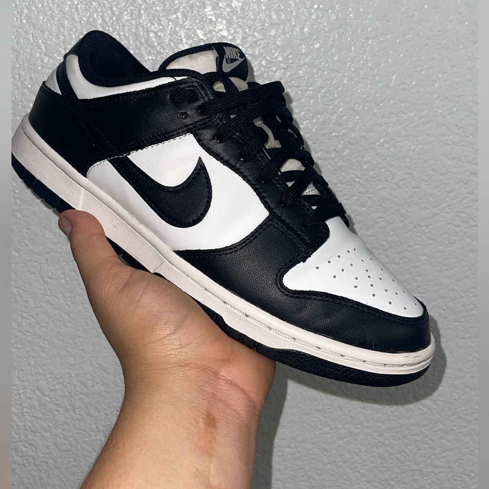 Nike dunk ,”pandas” size 8.5